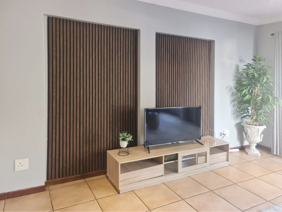 To Let 2 Bedroom Property for Rent in Pecanwood Estate North West